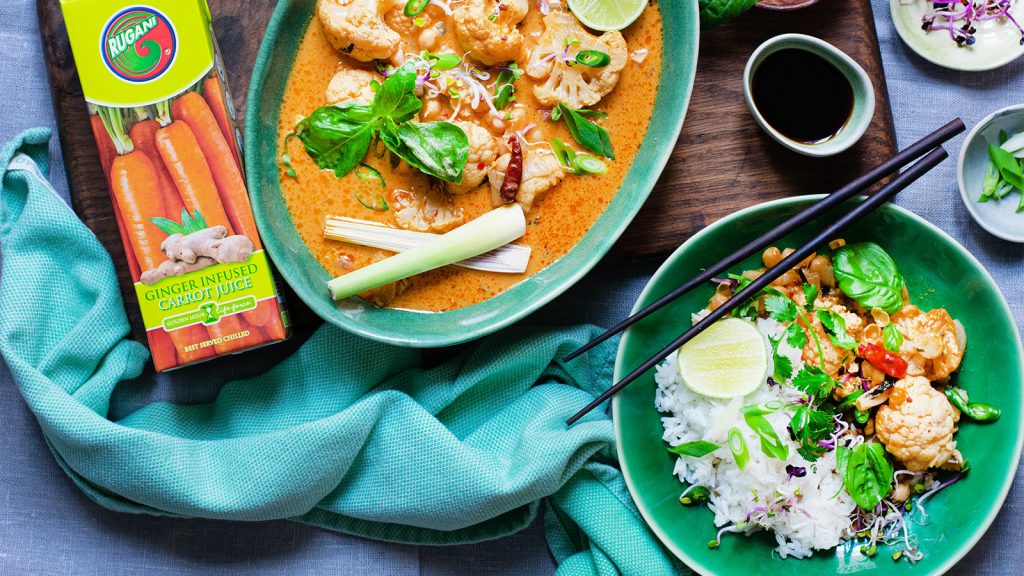 Thai Cauliflower and Chickpea Red Curry (V)