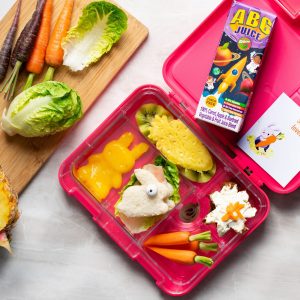 Bunny rabbit themed lunch box