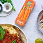 100% carrot juice with spaghetti